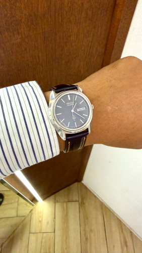 Original Super Rare Vintage SEIKO Quartz Dark Blue Dial JDM 1972 - (Condition 90%)