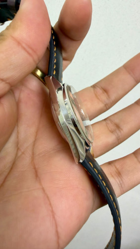 Original Super Rare Vintage SEIKO Quartz Dark Blue Dial JDM 1972 - (Condition 90%)