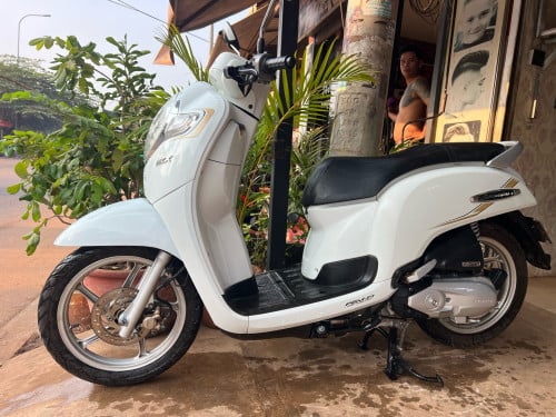 Scoopy 2019 ស្អាតអេម