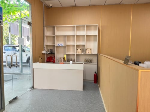 Shop at Main Road For Rent Near Aeon 1 Mall