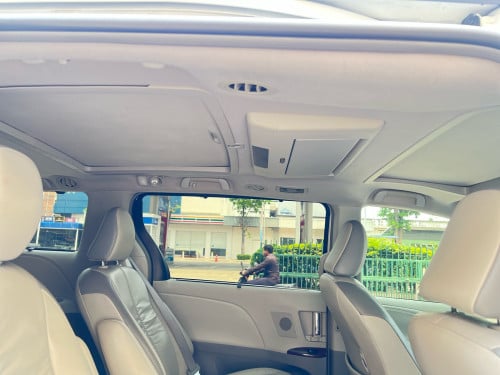 Sienna XLE Fullពេញ 011 ឡានស្អាតម្ចាស់ដើម