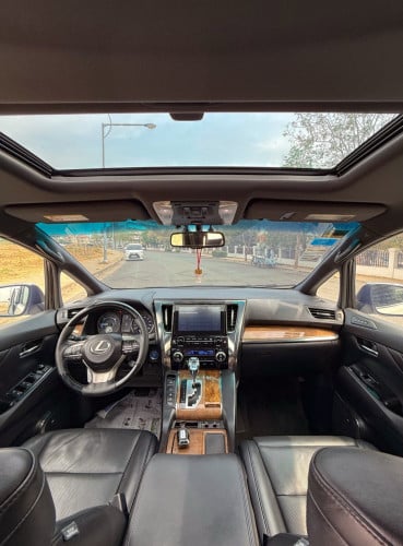 Toyota Alphard 2016 executive loungeកៅអីធំឡើងទៅLM 350H
