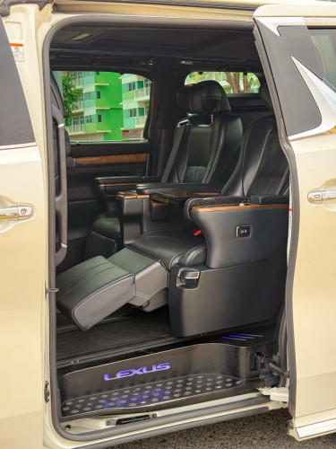 Toyota Alphard 2016 executive loungeកៅអីធំឡើងទៅLM 350H