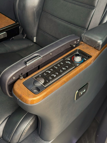 Toyota Alphard 2016 executive loungeកៅអីធំឡើងទៅLM 350H