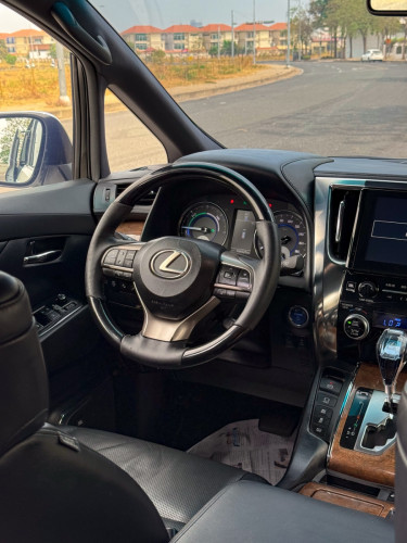 Toyota Alphard 2016 executive loungeកៅអីធំឡើងទៅLM 350H