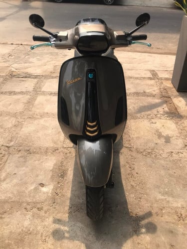 Vespa sprint special
