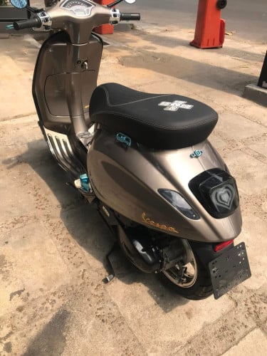 Vespa sprint special