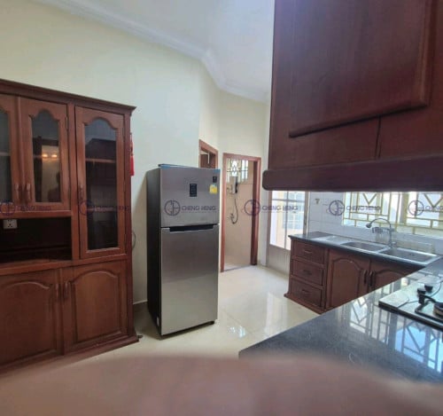 Villa for rent at Chamkar Mon -R389