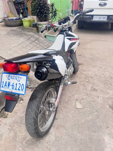 XR230rr ឆ្នាំ​2006