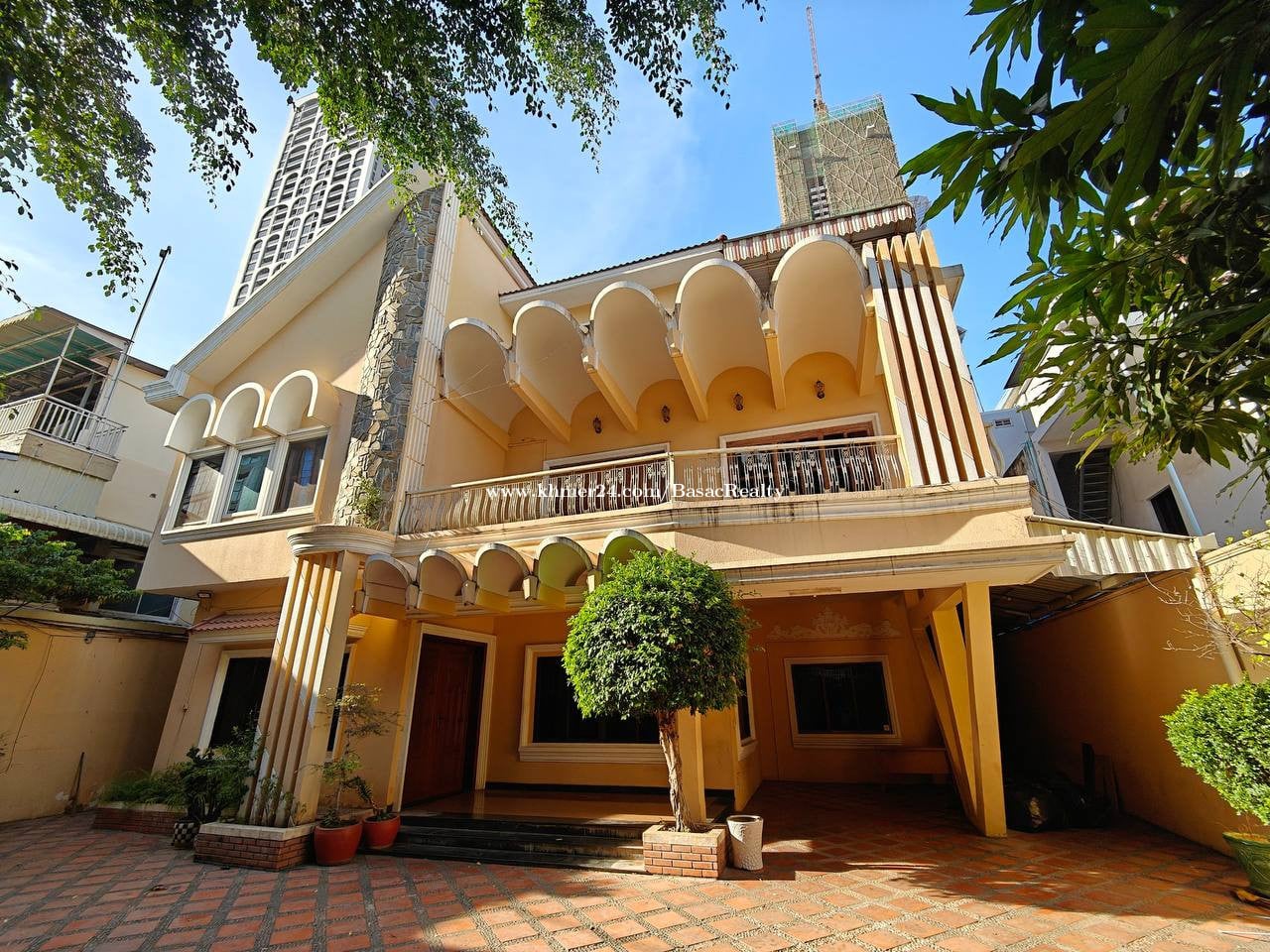 ហាងសម្រាប់ជួល នៅបឹងកេងកង១