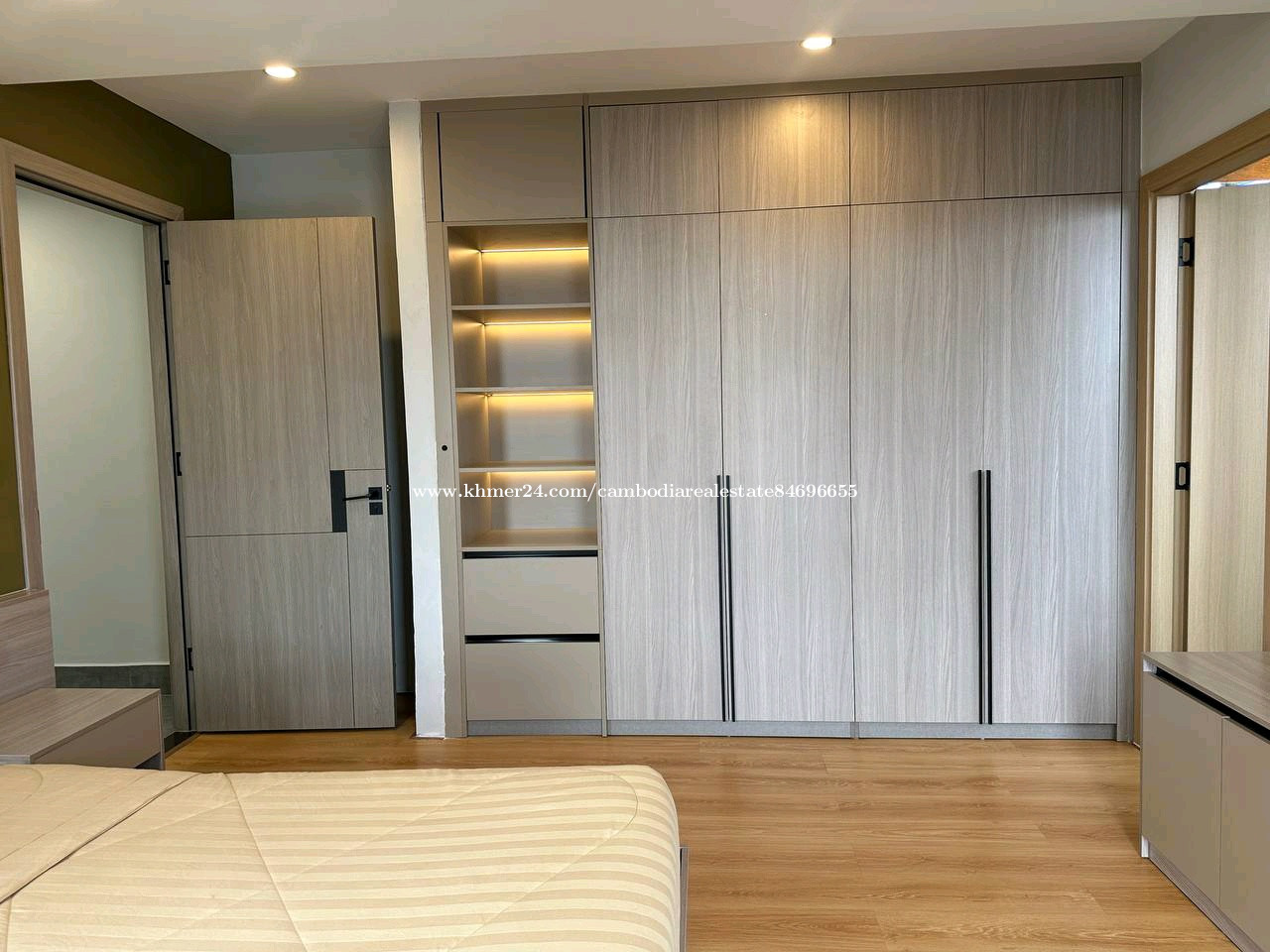 Toul Kork, Phnom Penh - photo 2