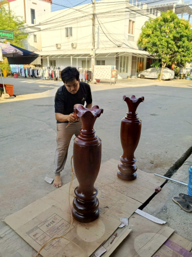 មានទទួលជួសជុលខាត់បាញ់ថ្នាំនឹងដេគ័រ