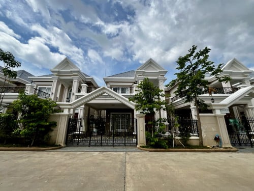 🏡Villa Prince for rent at Borey ML Prak Chrey