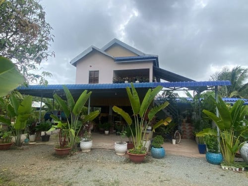 🏦House Available for Urgent Sale at a Special Price (Negotiable).