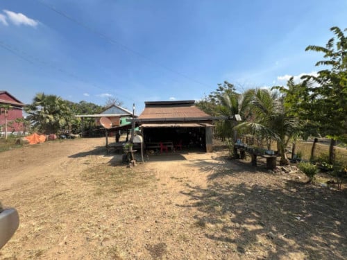 🏦House for Available for Urgent Sale at a Special Price (Negotiable).