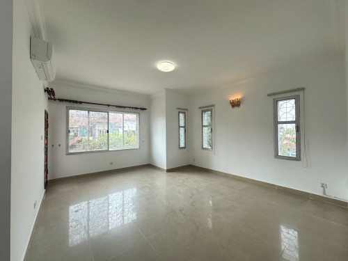 Corner Villa For Rent In Tonle Bassac