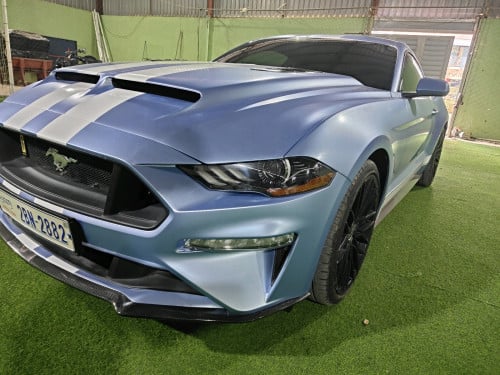 Ford Mustang 018