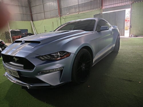 Ford Mustang 018