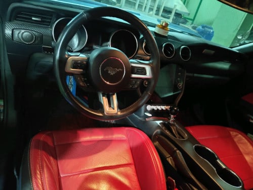 Ford Mustang 018