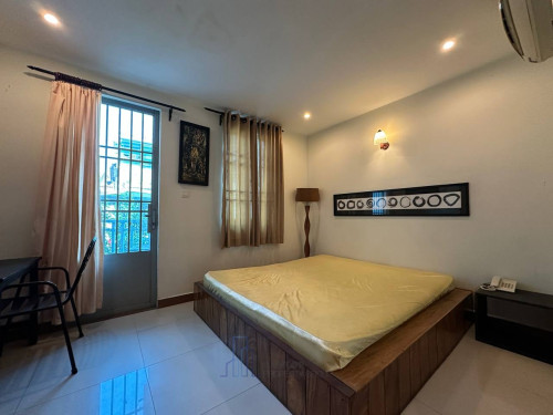 Guest House With Fully Furnished For Rent In BKK1 Area