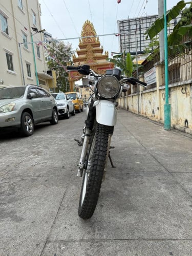 Honda FTR 230cc ក្រដាសព័ន្ធ ជប៉ុន