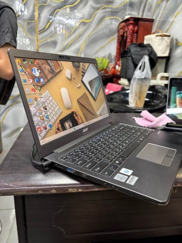 Laptop Acer corei3 256G Ram8G VGA128