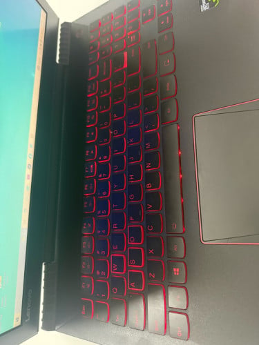 Lenovo i7 7th price265$