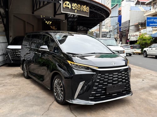 Lexus LM350h 2024 (7,000km)