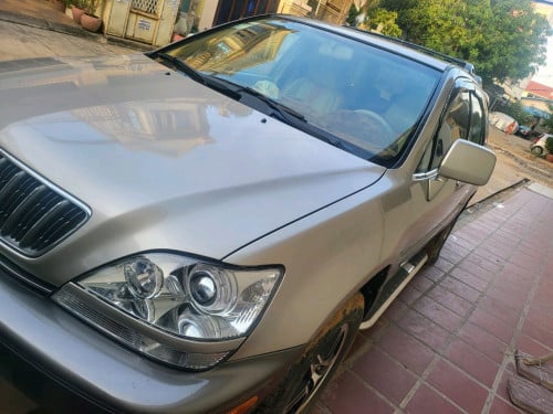 Lexus Rx 300 pog2 hfull 2002