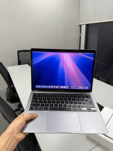 Macbook Air M1 (2020) 8G | 256G នៅស្អាត99%