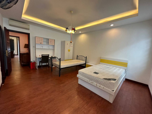 Modern Villa For Rent In Tonle Bassac