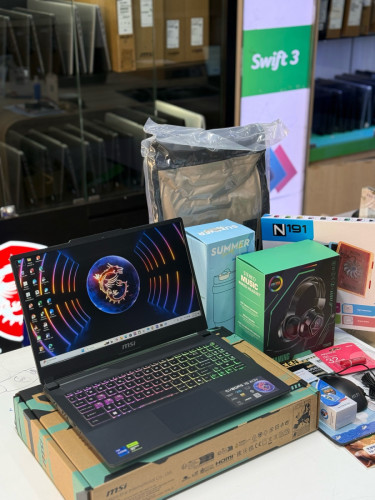 MSI Cyborg15 A13VEK I7-13t 16G-512G 4050