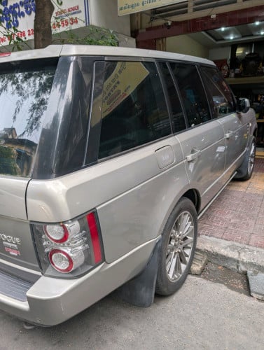 Range Rover vouge 2011 dissel 4.4L.