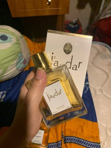 Resell 1 6$ free delivery 🥰 2ដប 10$ free ដឹក
