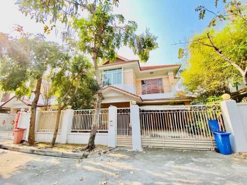 Single Villa for Rent In Tonle Bassac