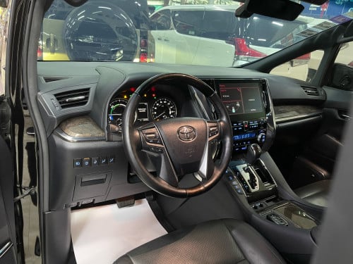TOYOTA ALPHARD 2022