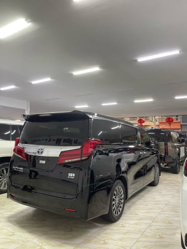 TOYOTA ALPHARD 2022