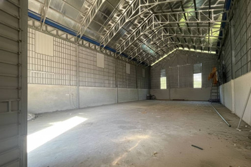 Warehouse For Rent