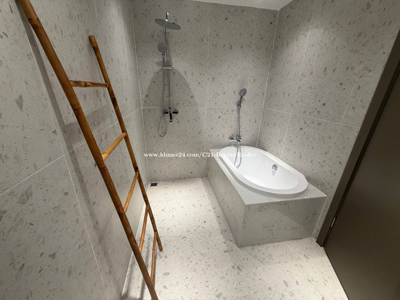 BKK1, Phnom Penh - photo 7