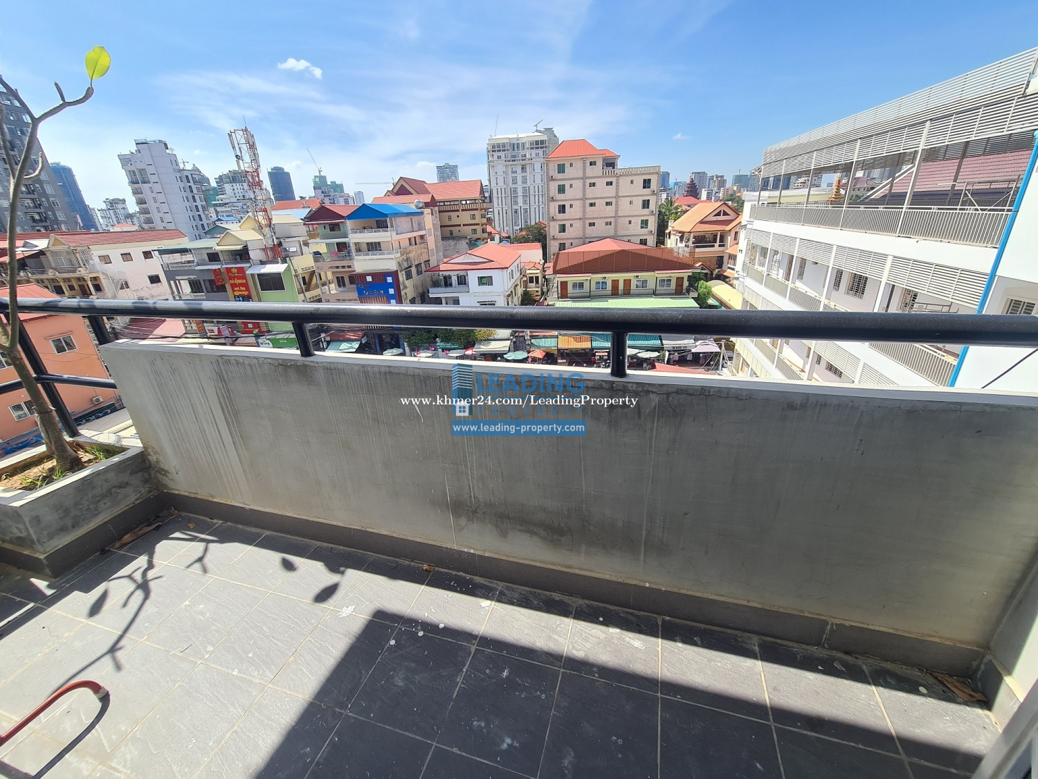 Chamkar Mon, Phnom Penh - photo 8