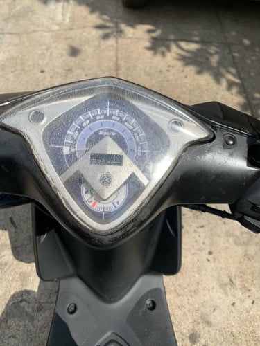 ម៉ូតូលក់​
