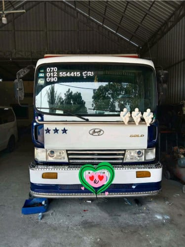 ឡានសម្រាប់លក់ ឆ្នាំ2006តម្លៃចរចារ