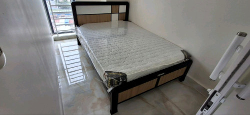 គ្រែក្បាលឈើ ជាមួយពូក20cm