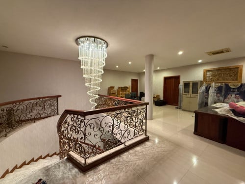 ផ្ទះលក់ក្រោមទីផ្សារ  30% ខណ្ឌសែនសុខ