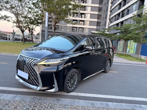 雷克萨斯LM350h