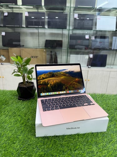 MacBook Air M1 Year 2020 99%