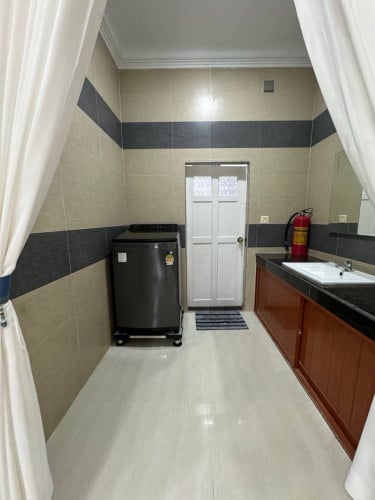 12 Bedroom Villa for Rent near New Airport
