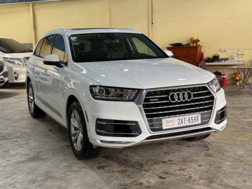 Audi Q7 2017 Quarter សាំង