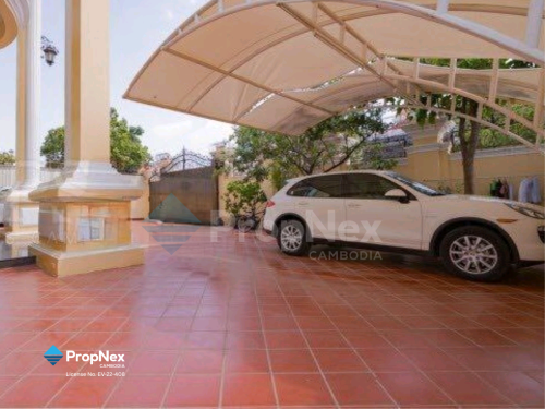 Big Villa for Rent & Sale โ Tuol Kouk Area