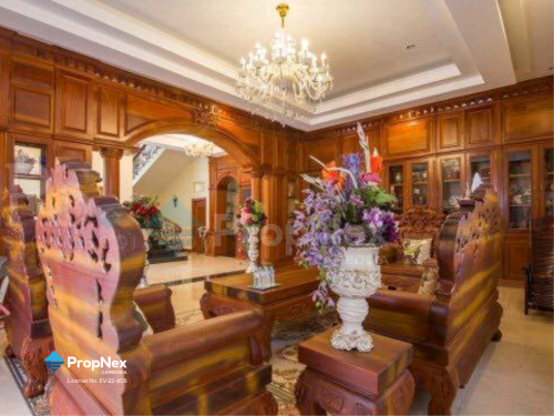 Big Villa for Rent & Sale โ Tuol Kouk Area